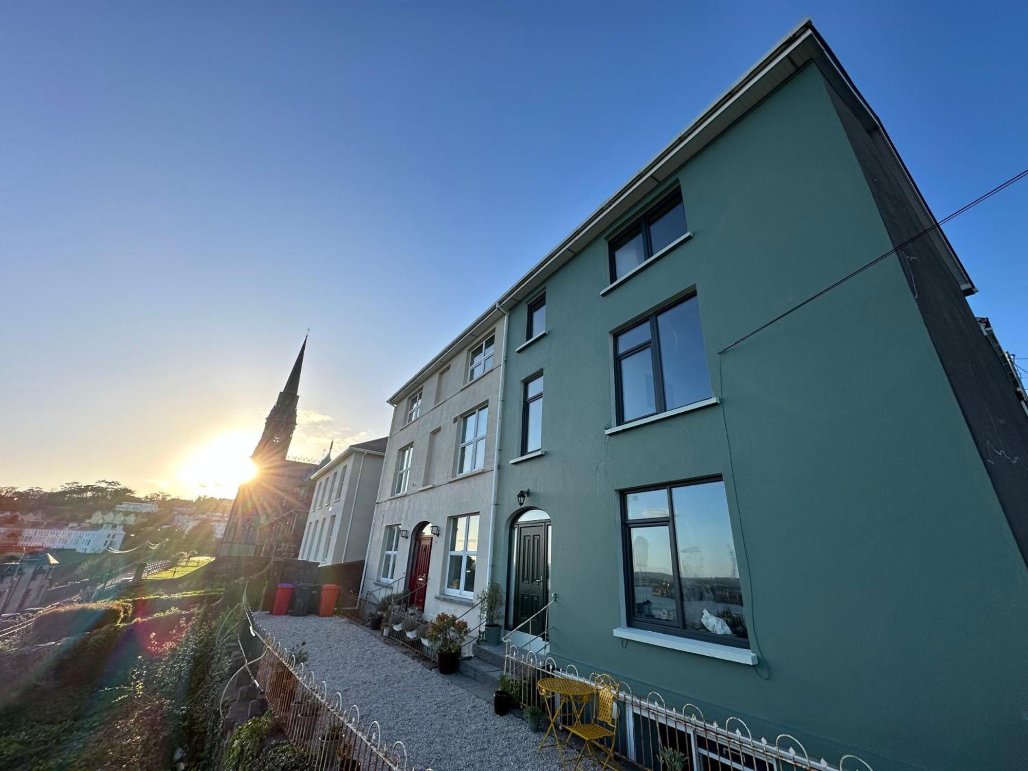 Hotel Westways House Cobh Exterior foto