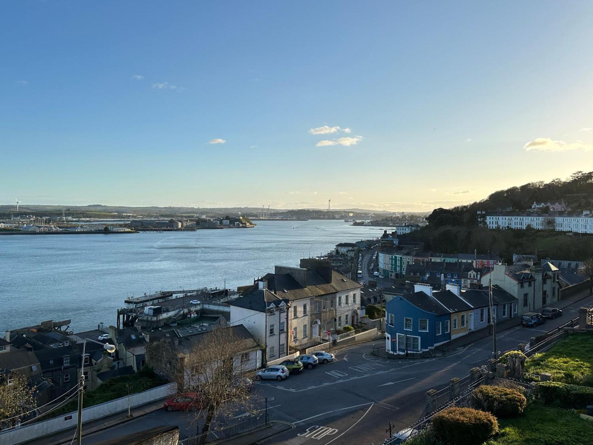 Hotel Westways House Cobh Exterior foto